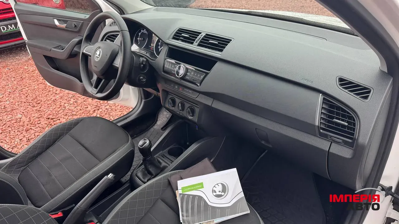 Skoda Fabia - фото 26