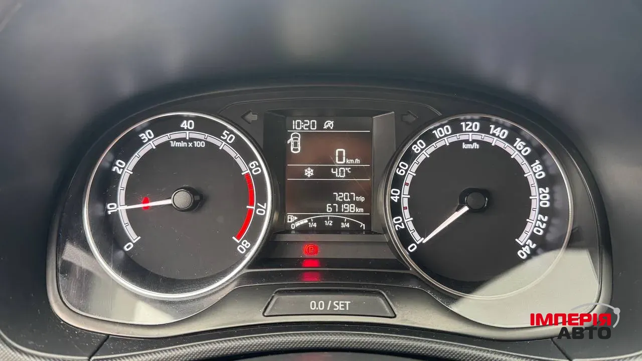 Skoda Fabia - фото 22