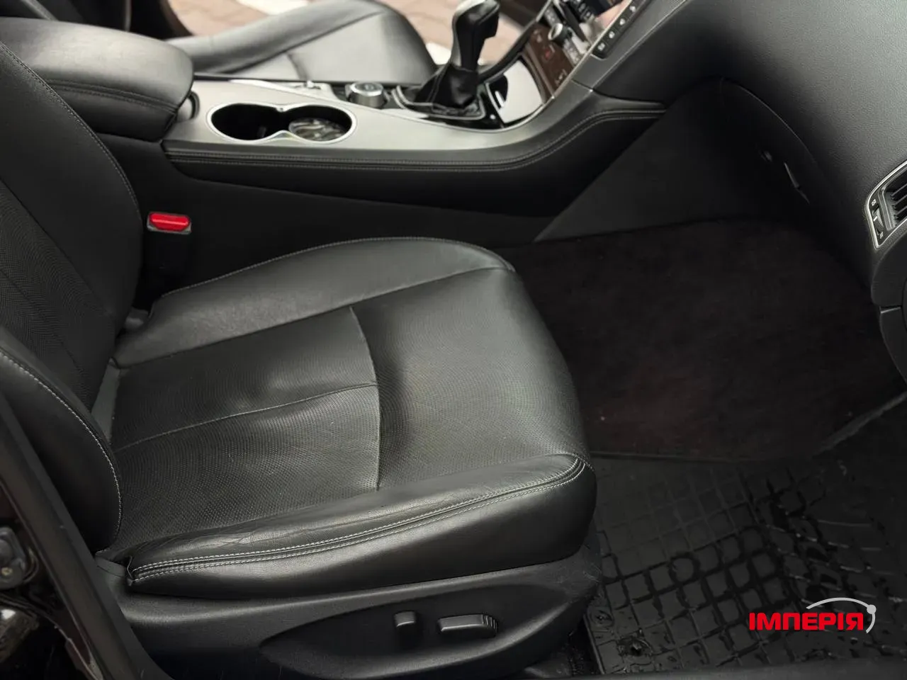 Infiniti Q50 - фото 27