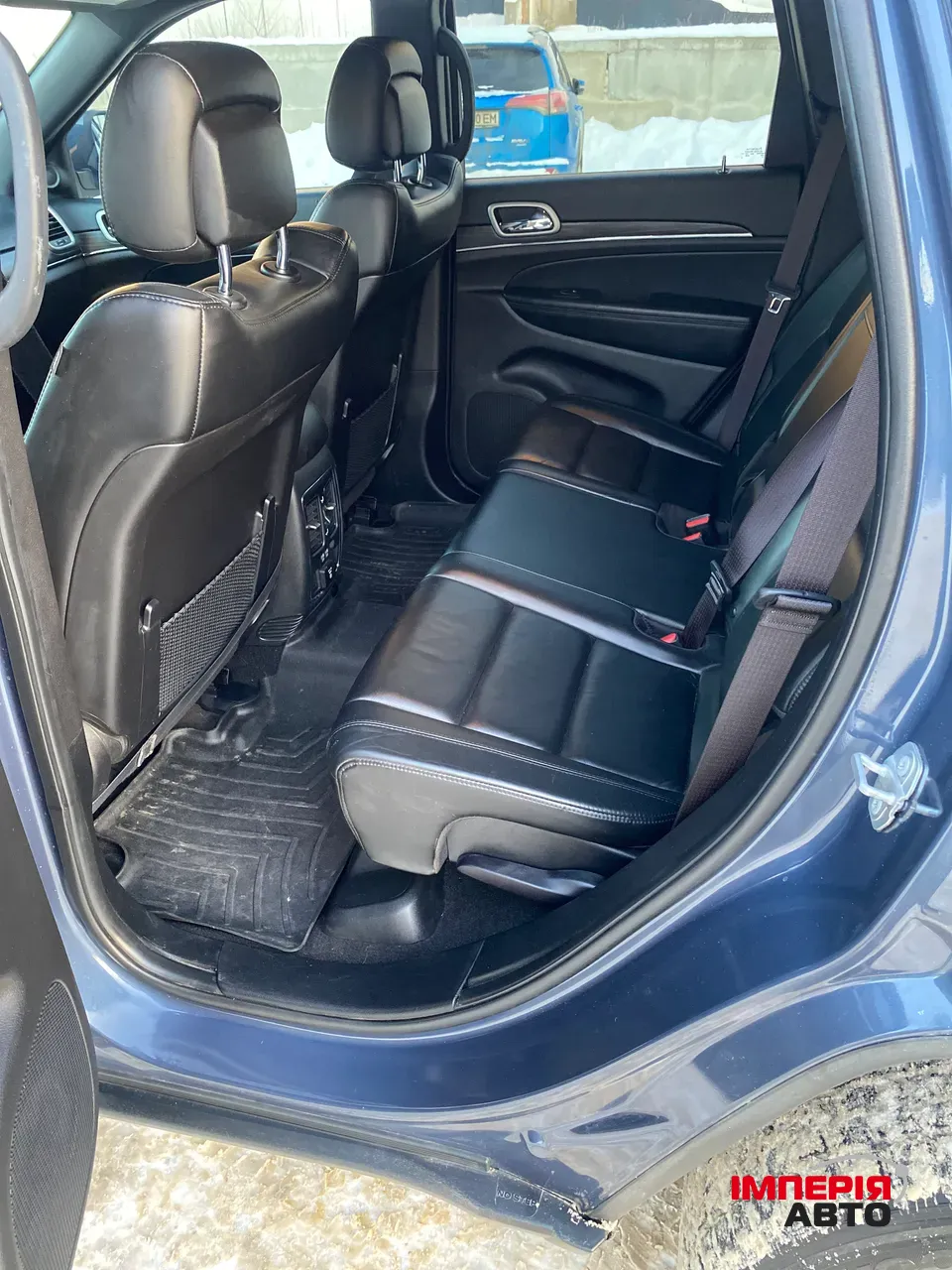 Jeep Grand Cherokee - фото 9