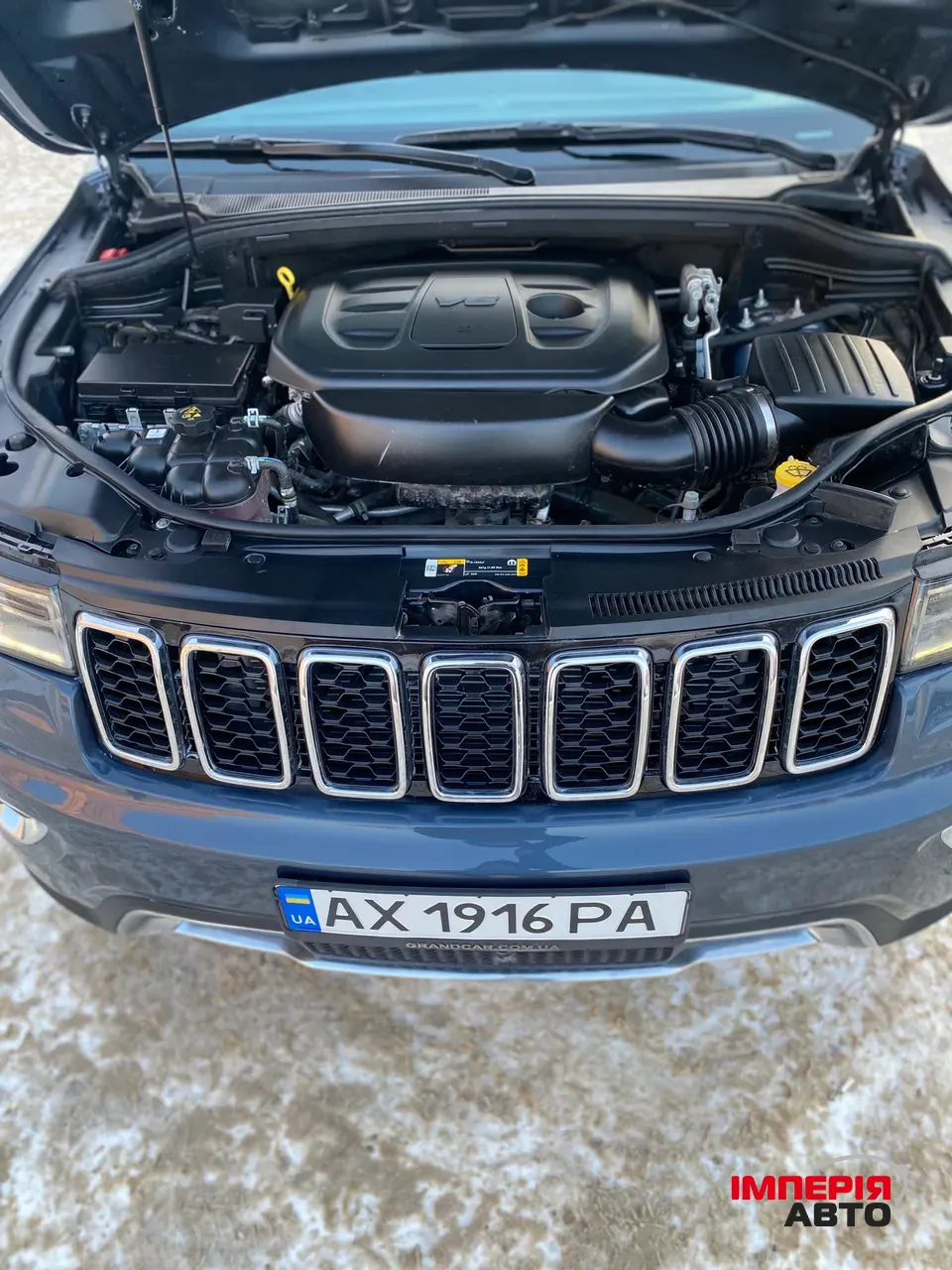 Jeep Grand Cherokee - фото 11