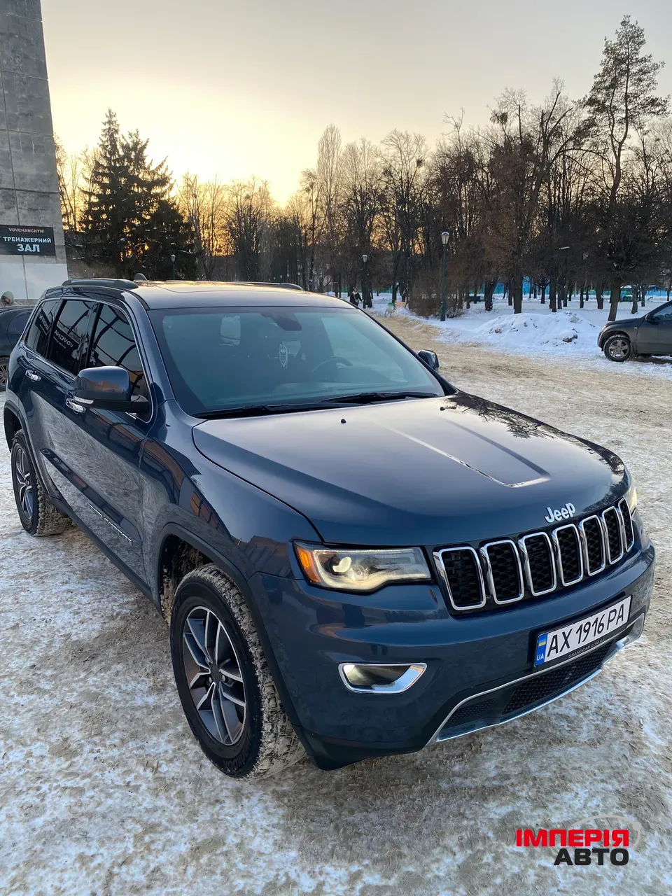 Jeep Grand Cherokee - фото 13