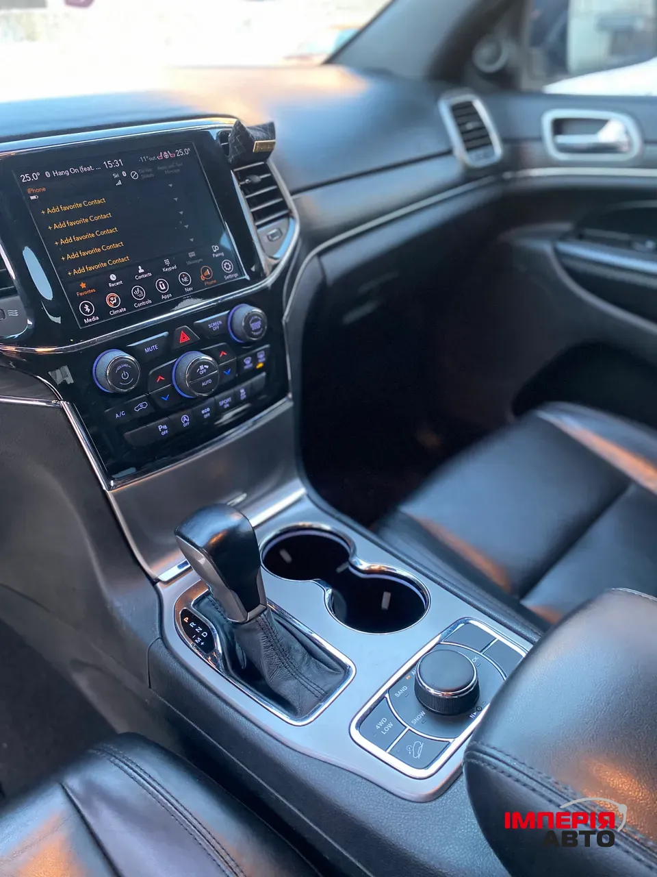 Jeep Grand Cherokee - фото 12