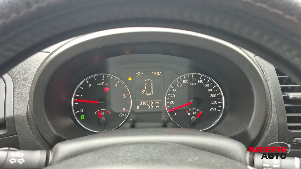 Nissan X-Trail - фото 17