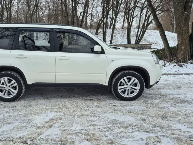 Nissan X-Trail - фото 4