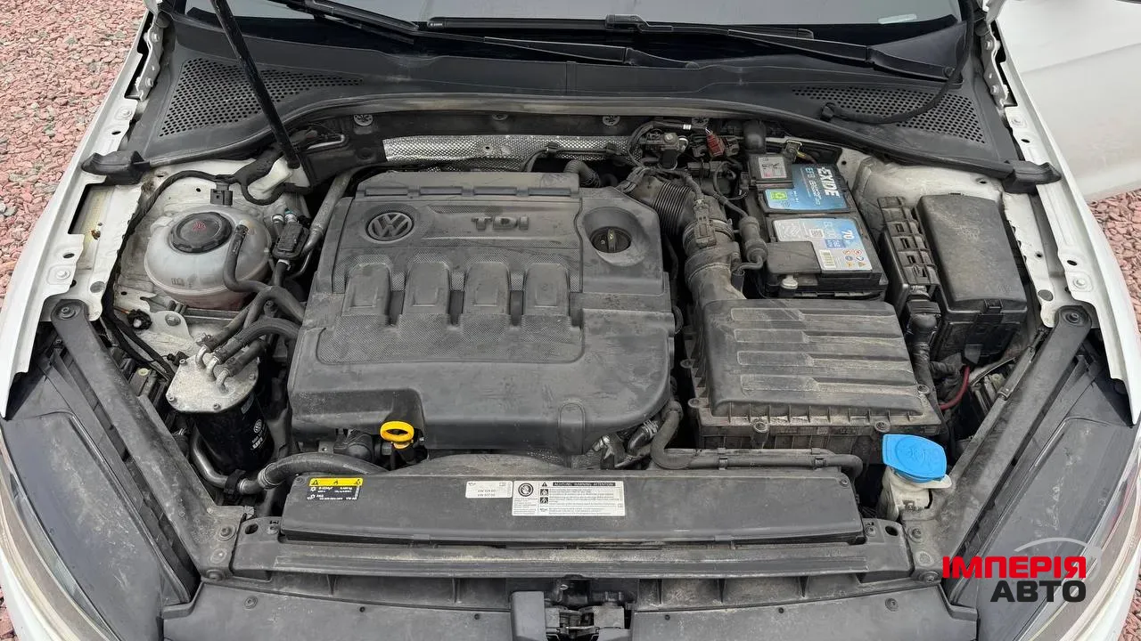 Volkswagen Golf - фото 37