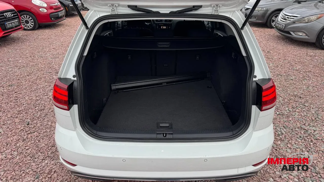 Volkswagen Golf - фото 38