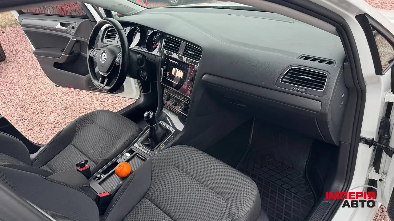 Volkswagen Golf - фото 31