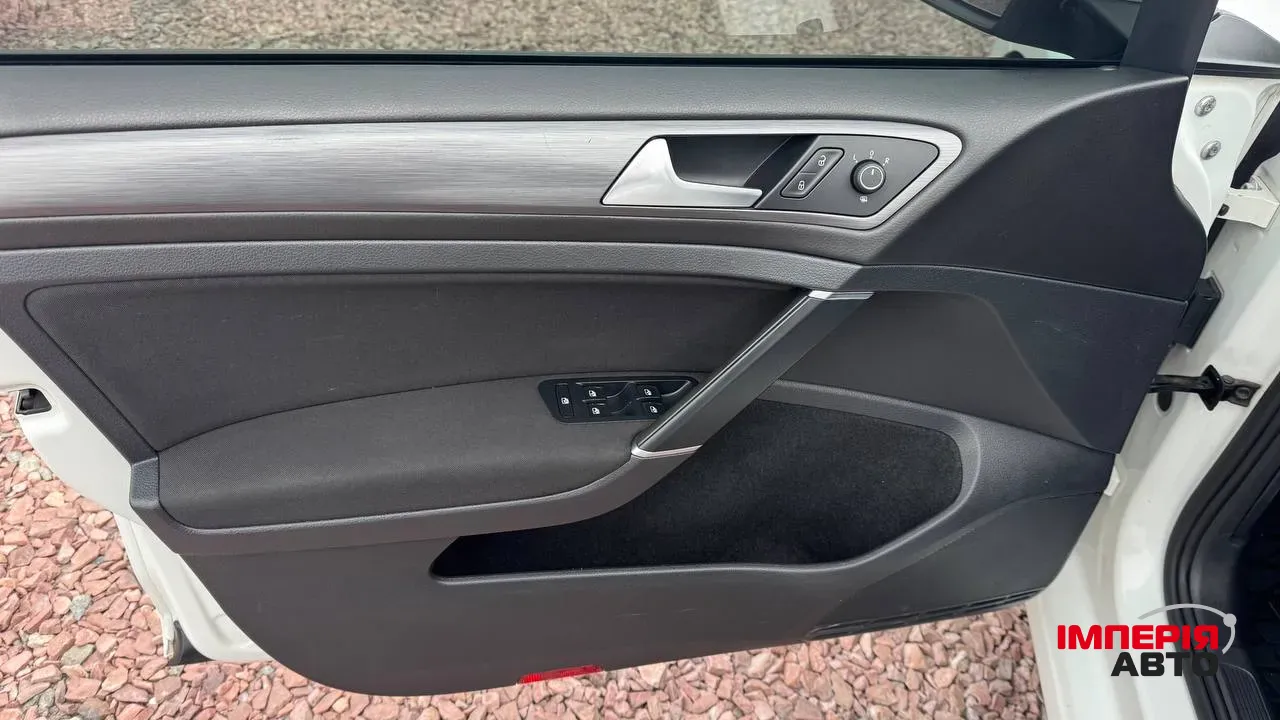 Volkswagen Golf - фото 14