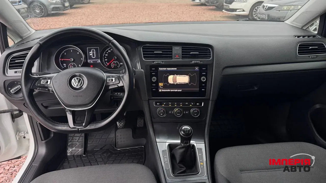 Volkswagen Golf - фото 20