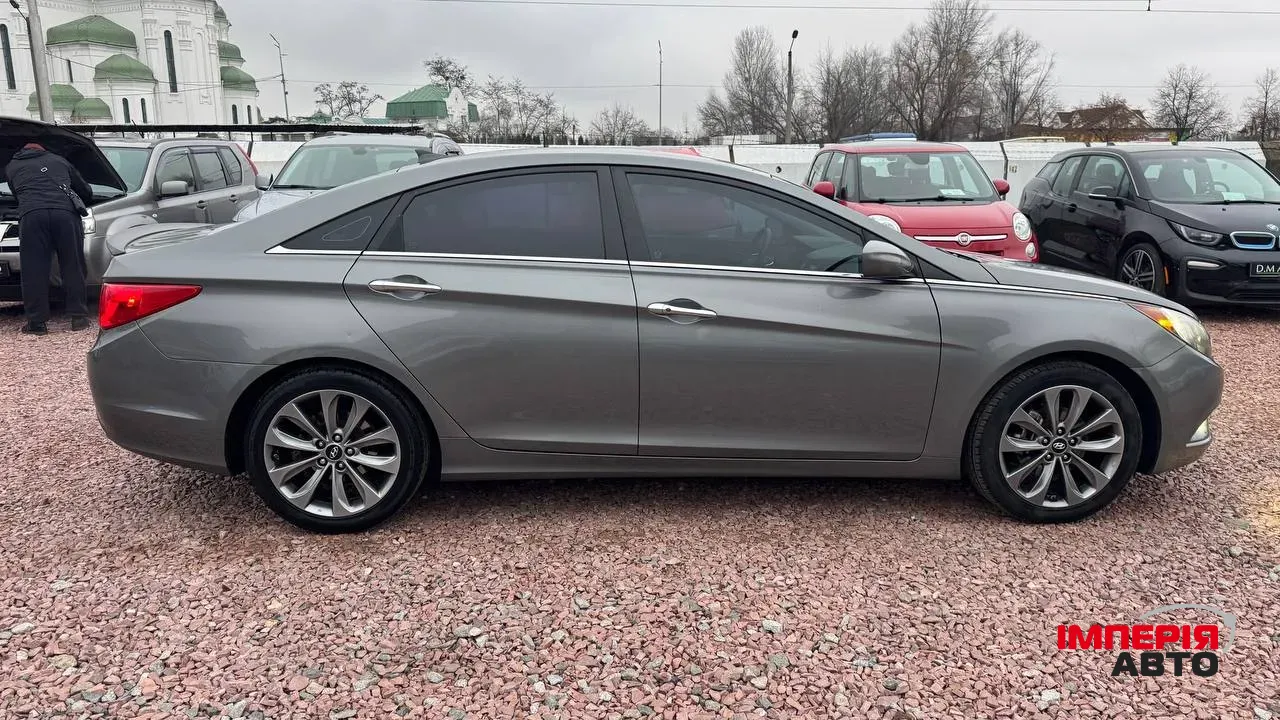 Hyundai Sonata - фото 4