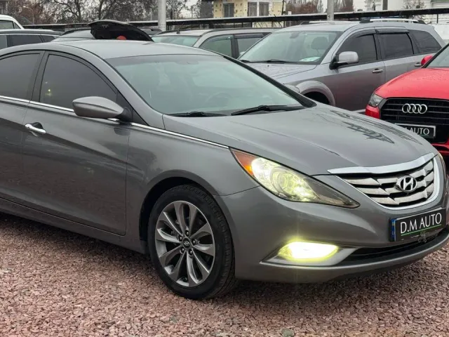Hyundai Sonata - фото 3