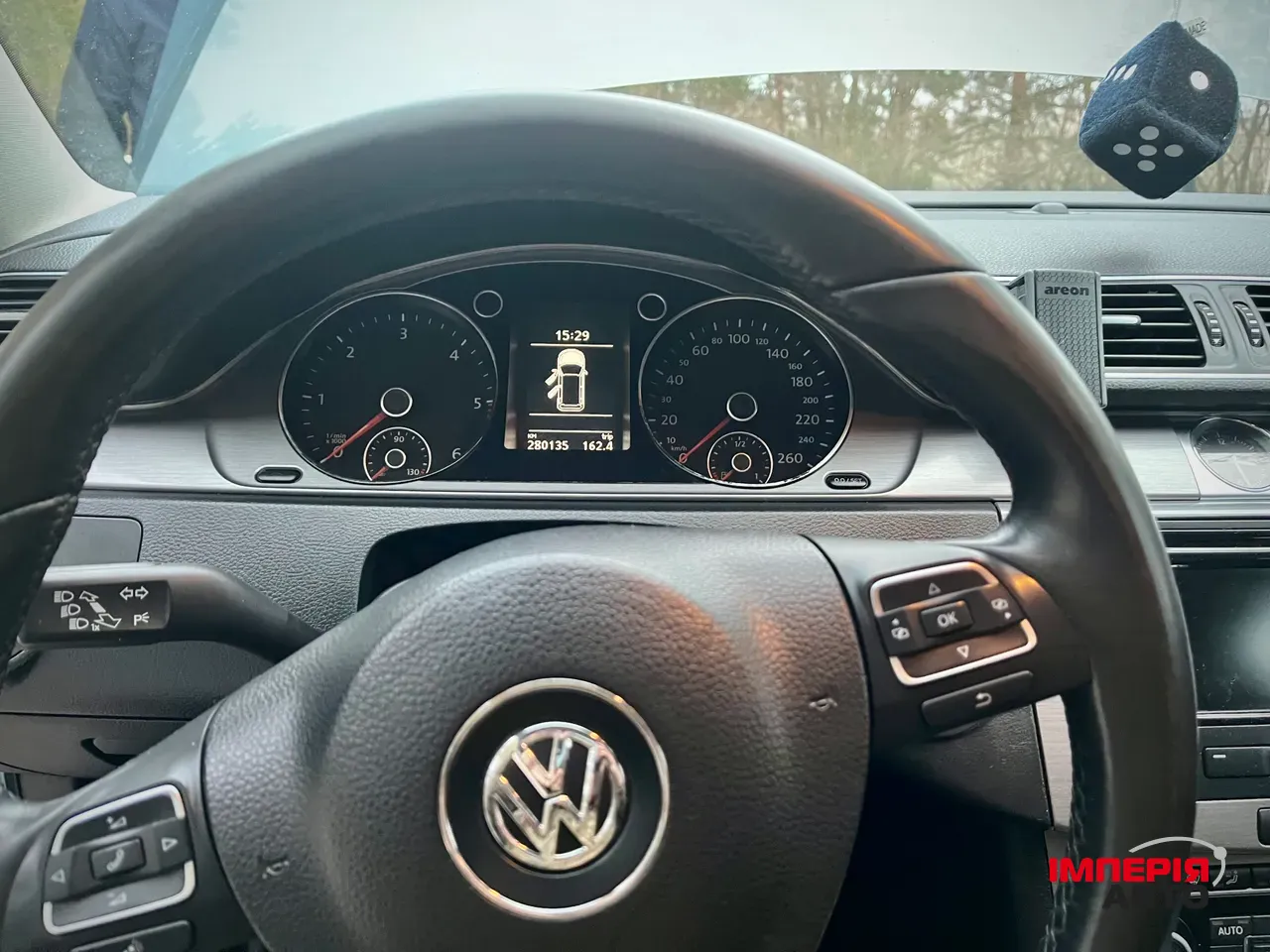 Volkswagen Passat - фото 15