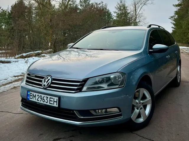 Volkswagen Passat - фото 1