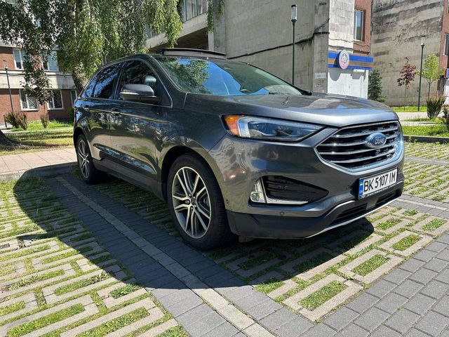 Ford Edge - фото 1