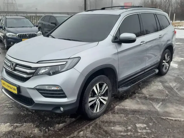 Honda Pilot - фото 1