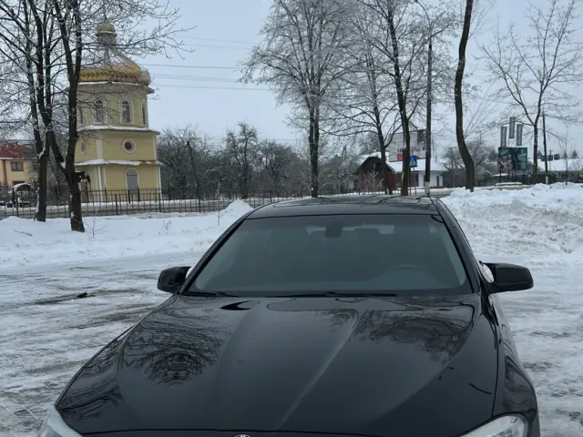 BMW 5 серії - фото 2