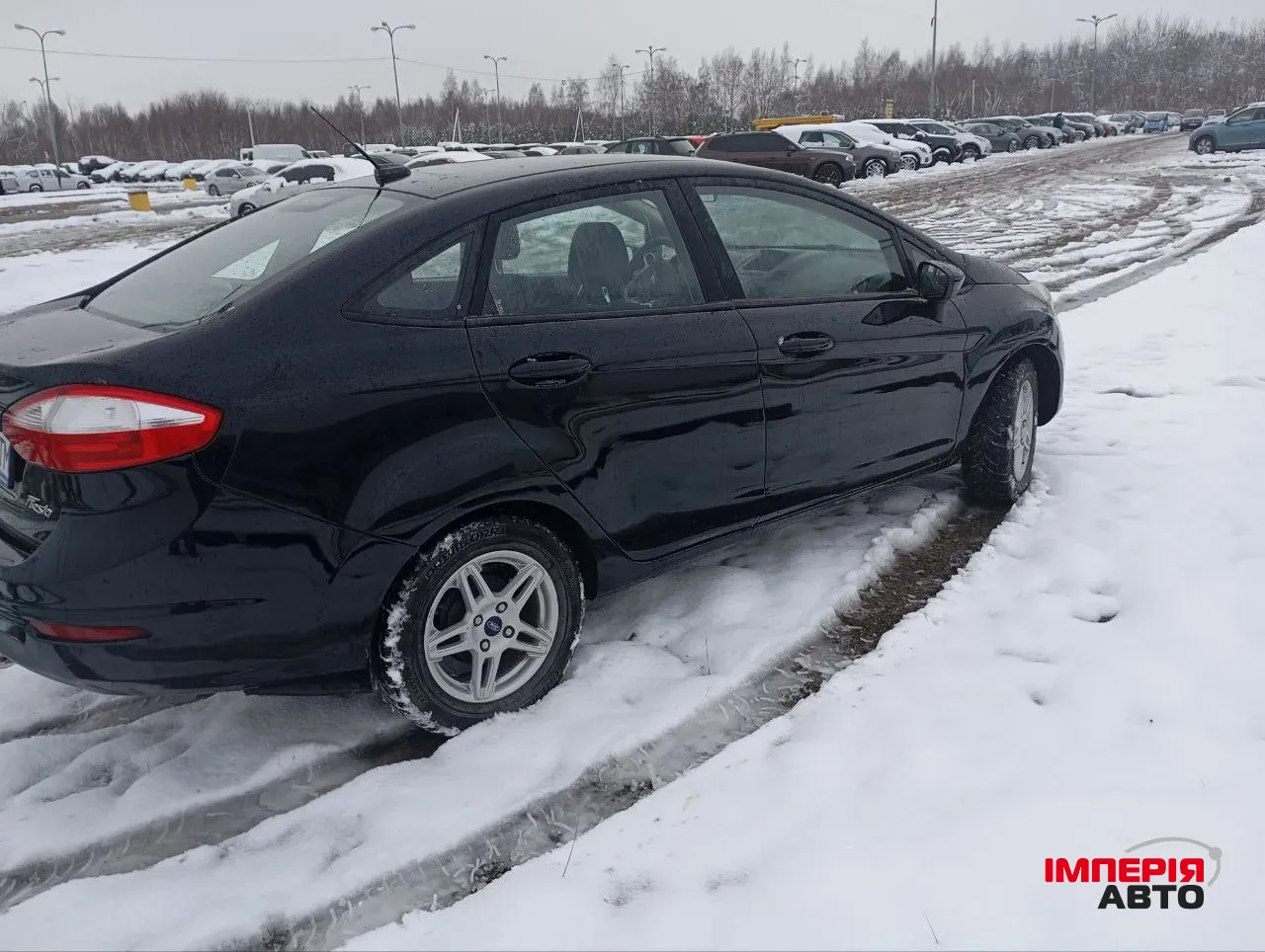 Ford Fiesta - фото 2