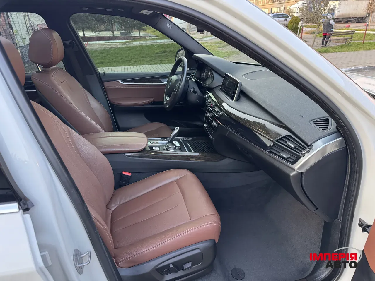 BMW X5 - фото 20