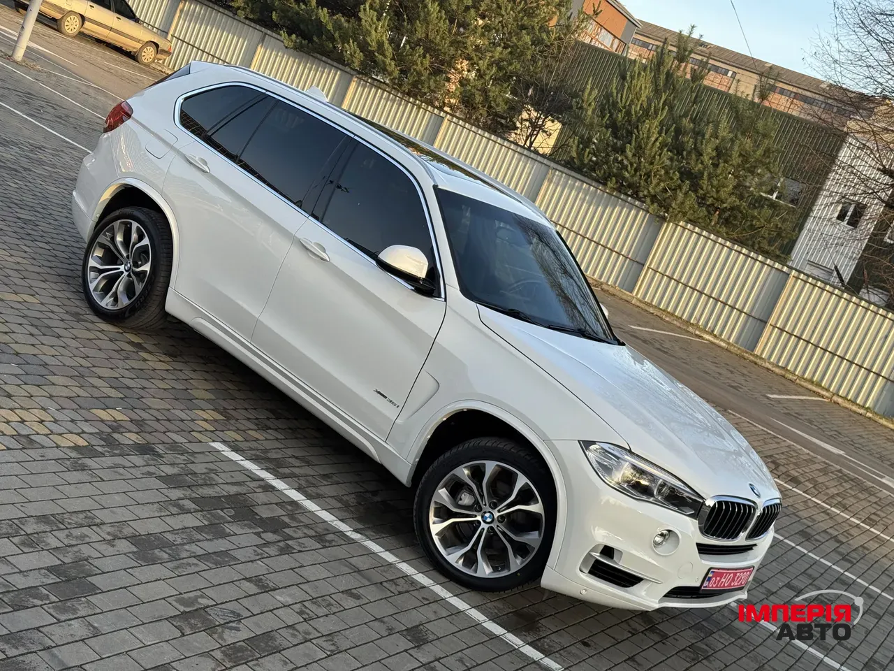 BMW X5 - фото 12