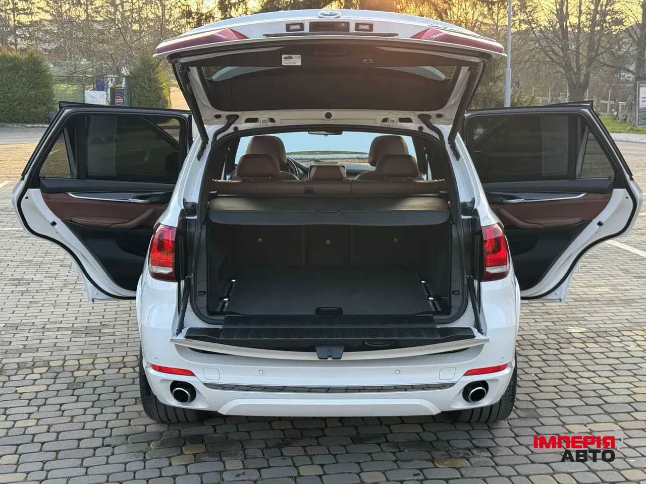 BMW X5 - фото 16