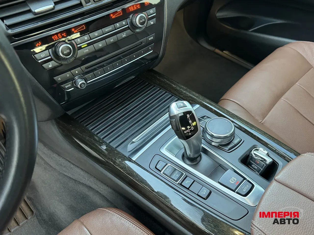 BMW X5 - фото 27