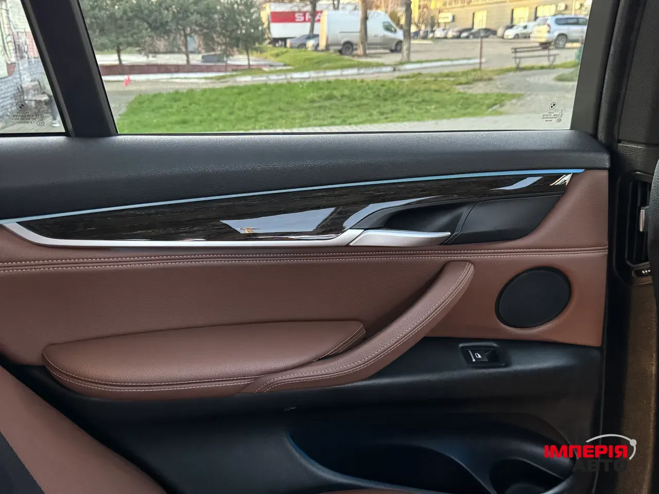 BMW X5 - фото 37