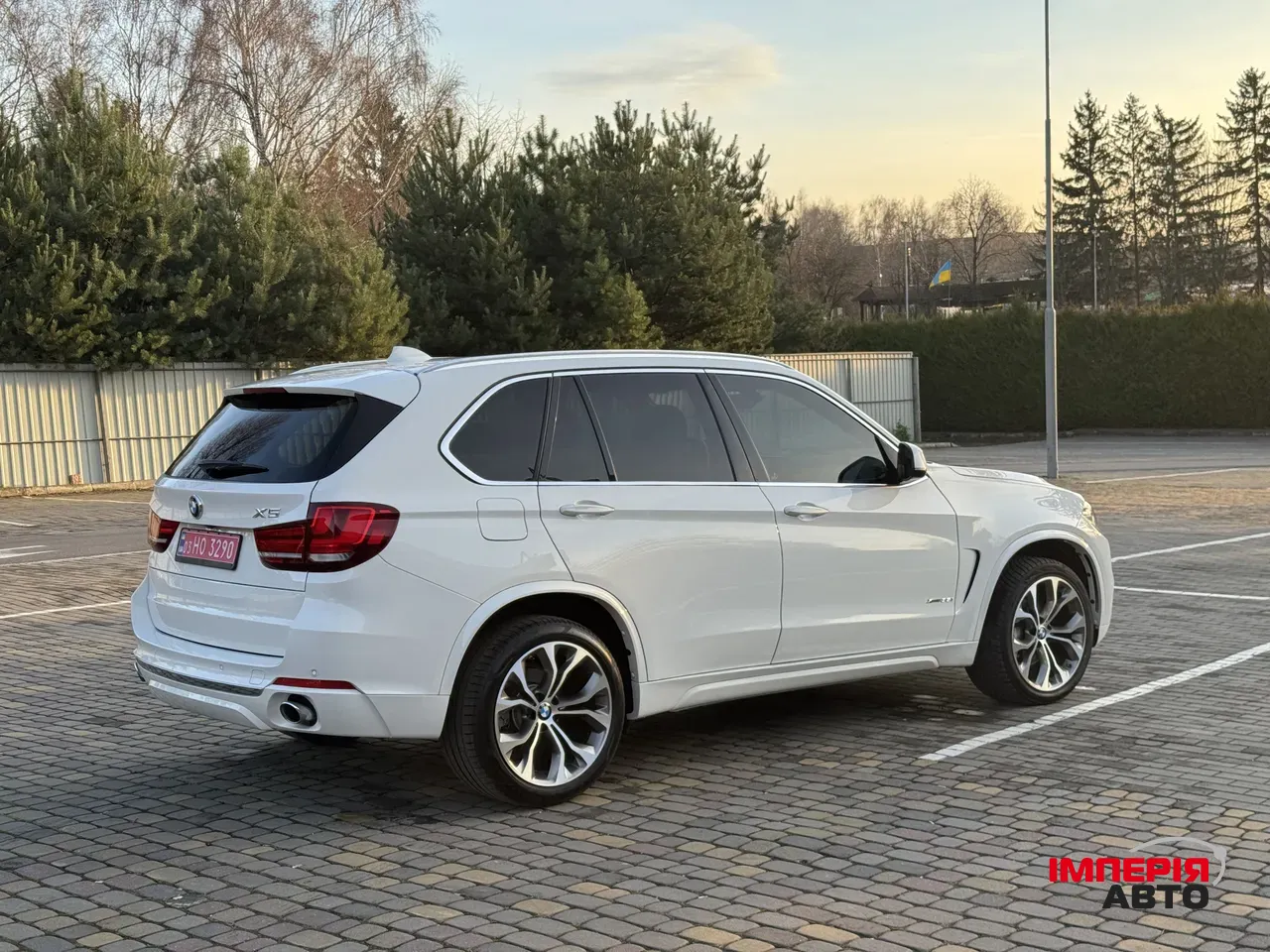 BMW X5 - фото 10