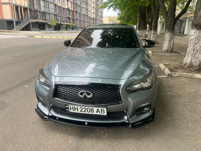 Infiniti Q50 - фото 1