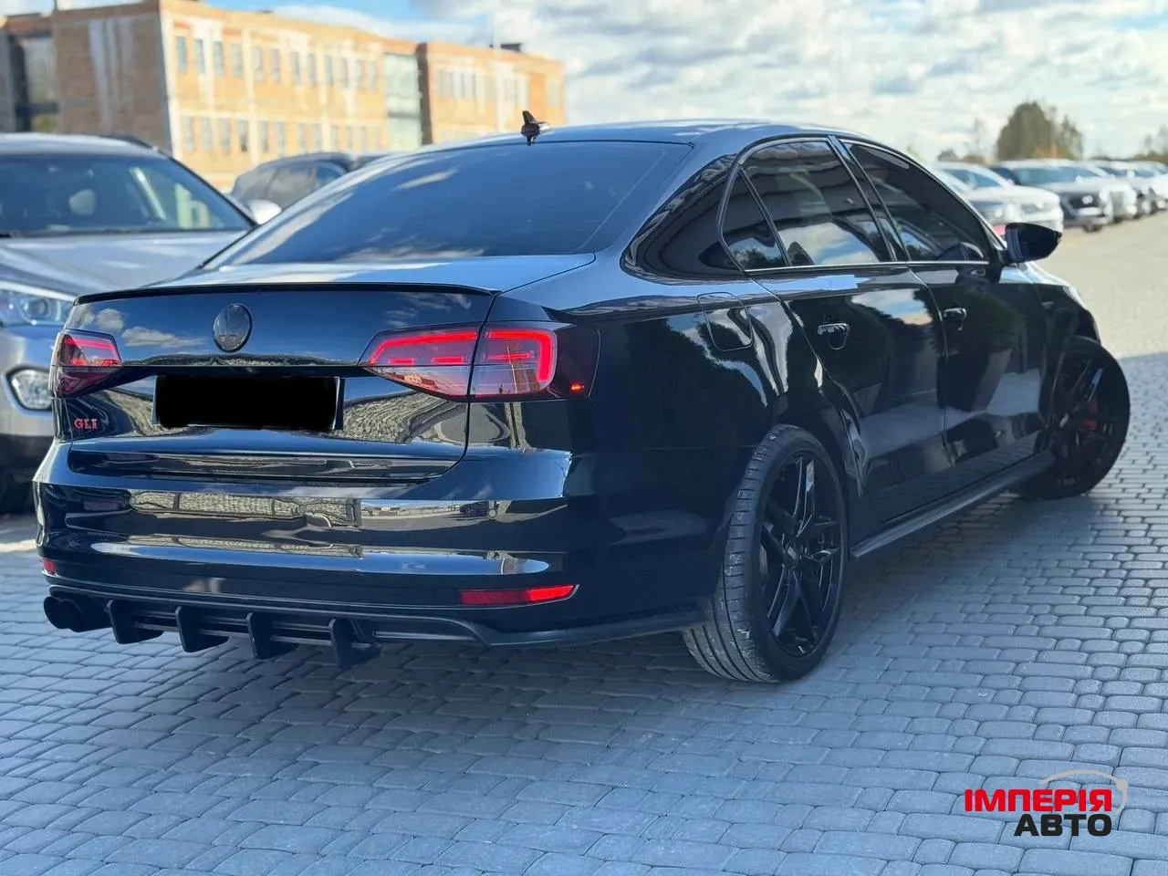 Volkswagen Jetta - фото 4