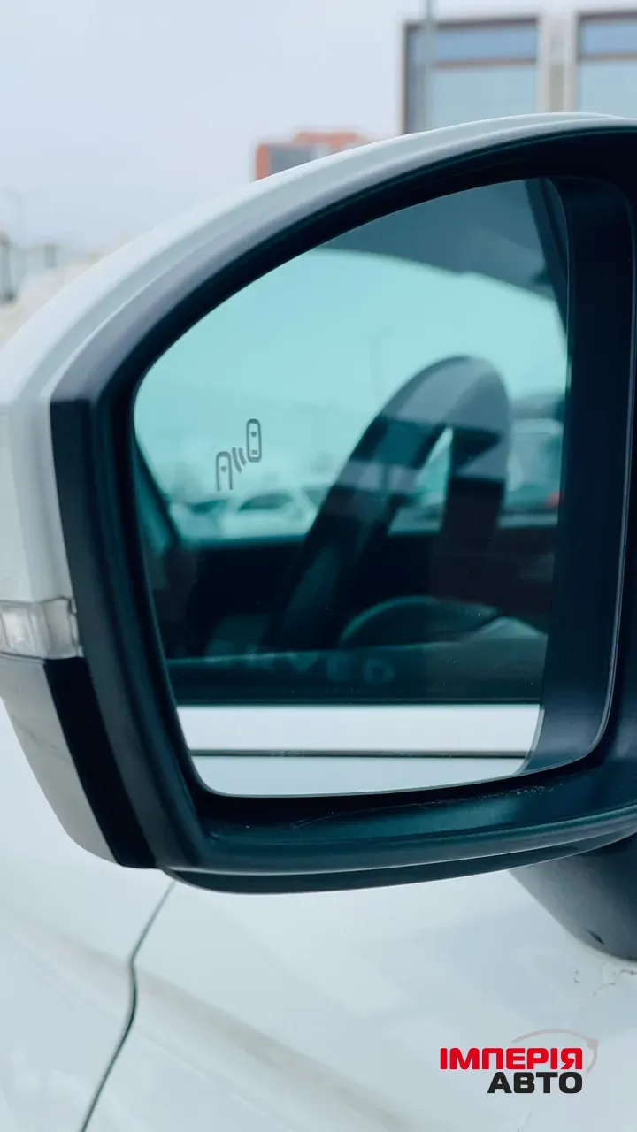 Volkswagen Tiguan - фото 18