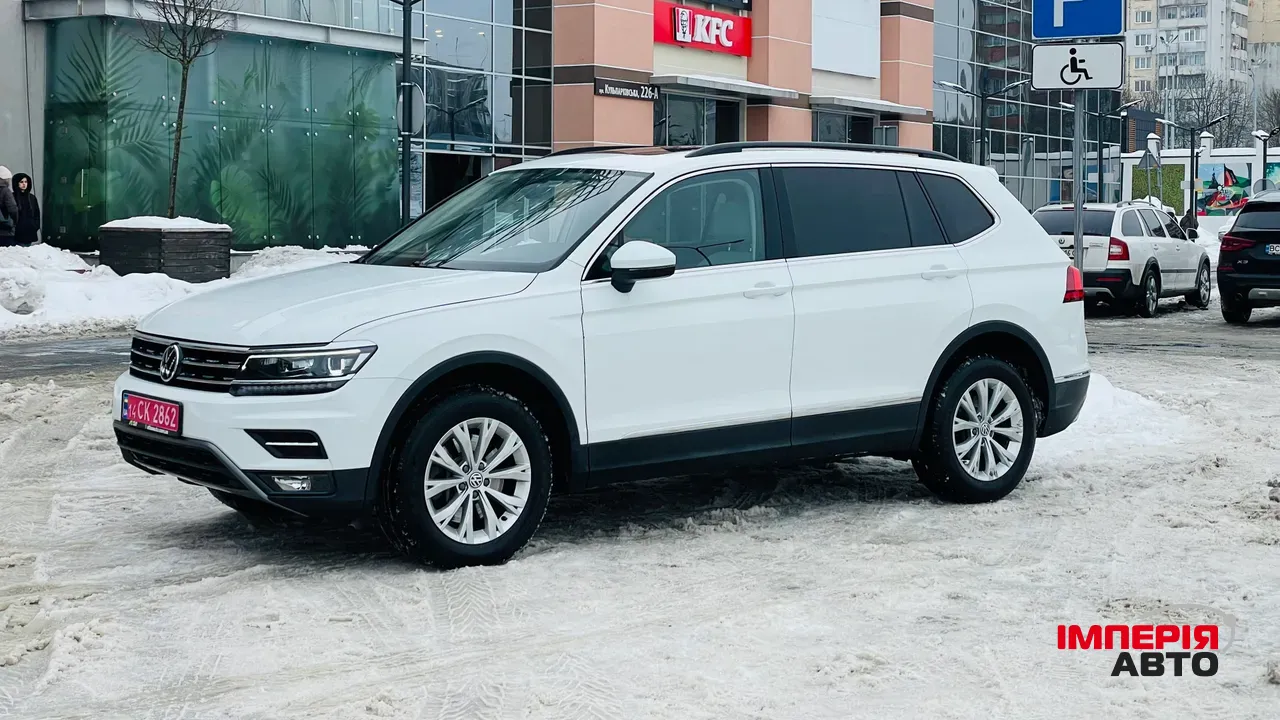 Volkswagen Tiguan - фото 4