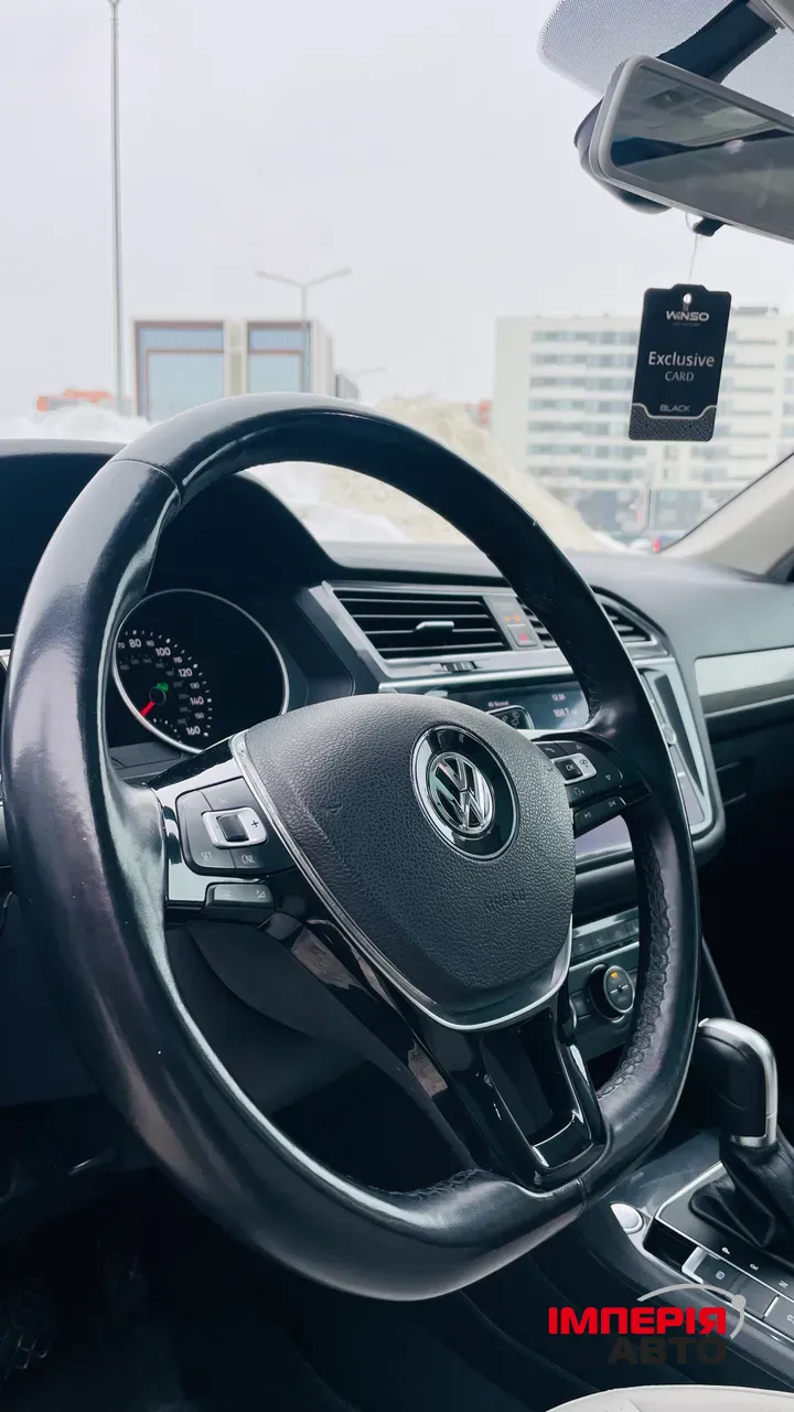 Volkswagen Tiguan - фото 13