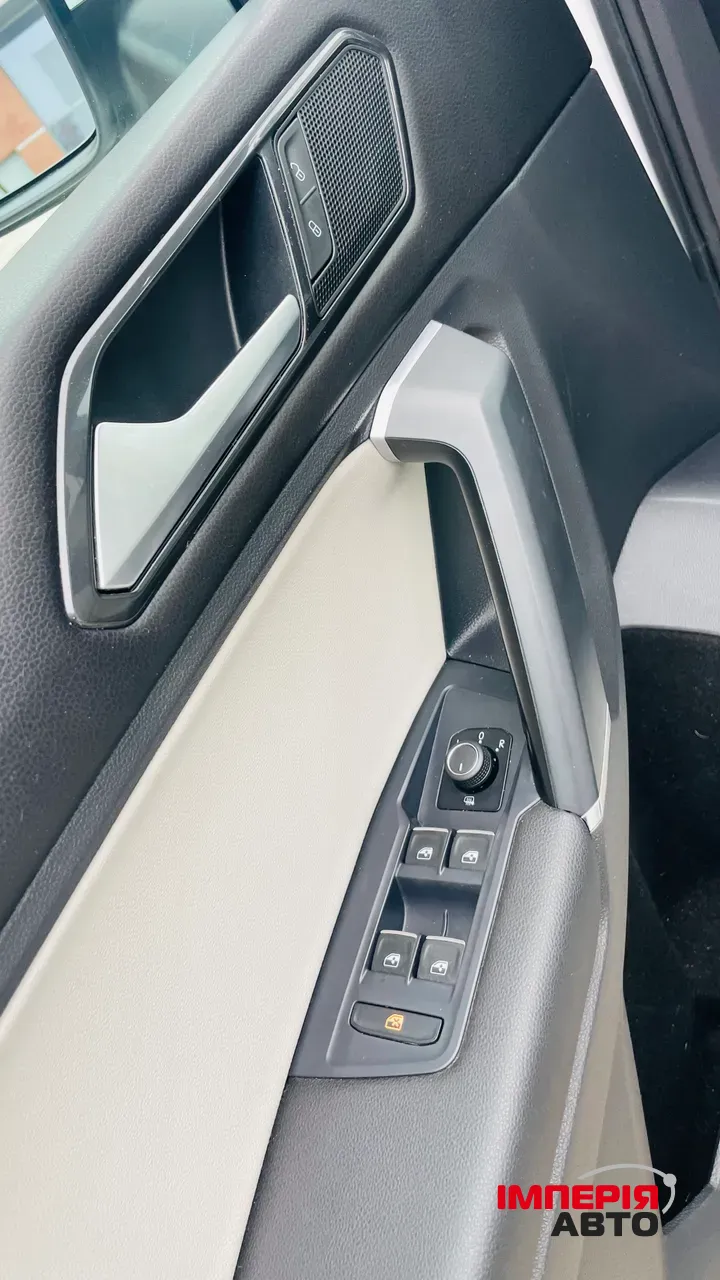 Volkswagen Tiguan - фото 15