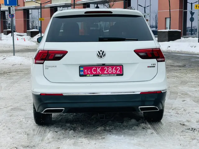 Volkswagen Tiguan - фото 3