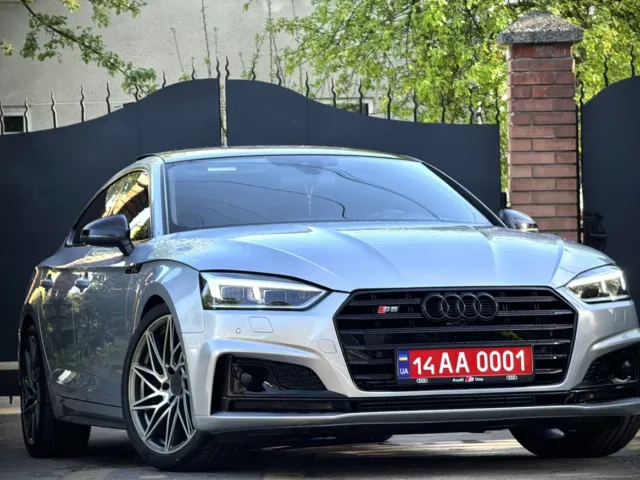 Audi A5 - фото 2