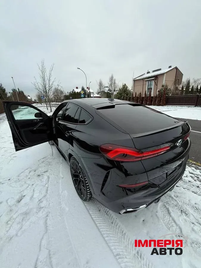 BMW X6 - фото 8