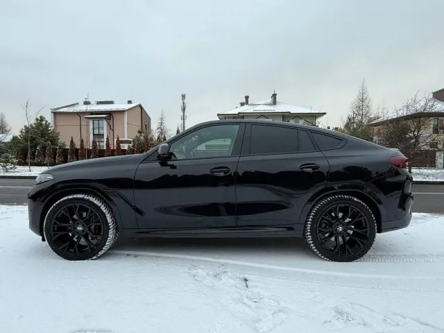 BMW X6 - фото 5