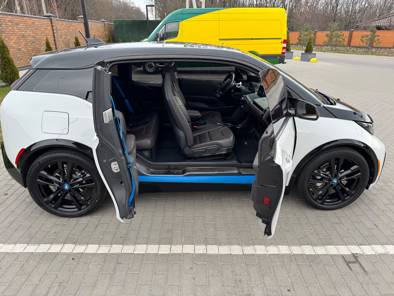 BMW i3 - фото 19