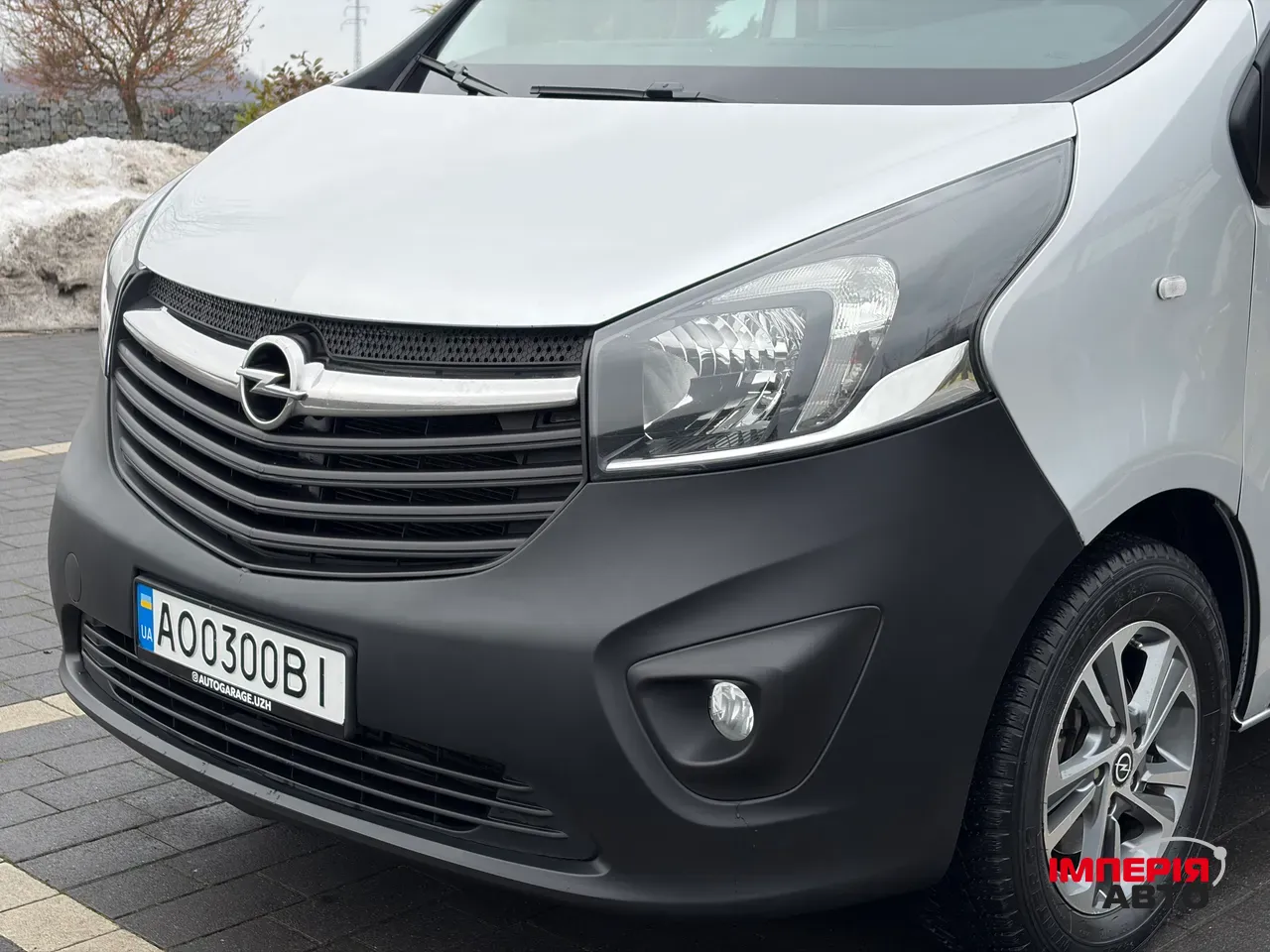 Opel Vivaro - фото 9