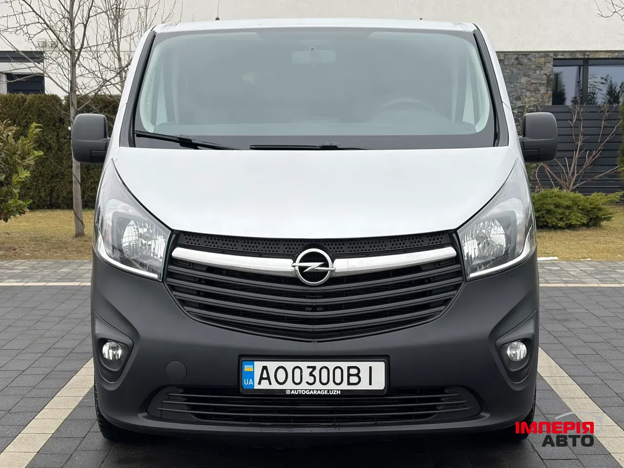 Opel Vivaro - фото 4