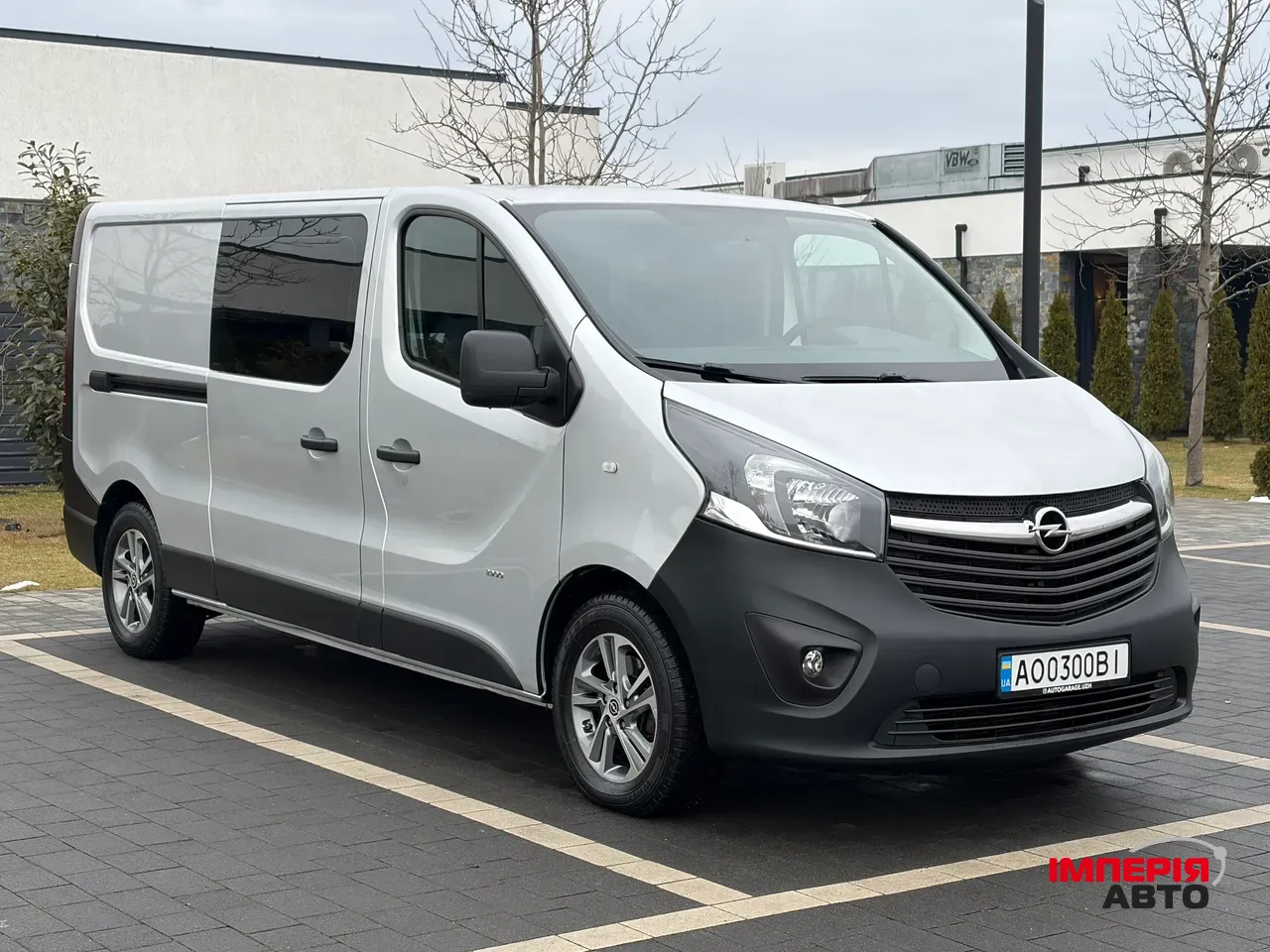 Opel Vivaro - фото 7