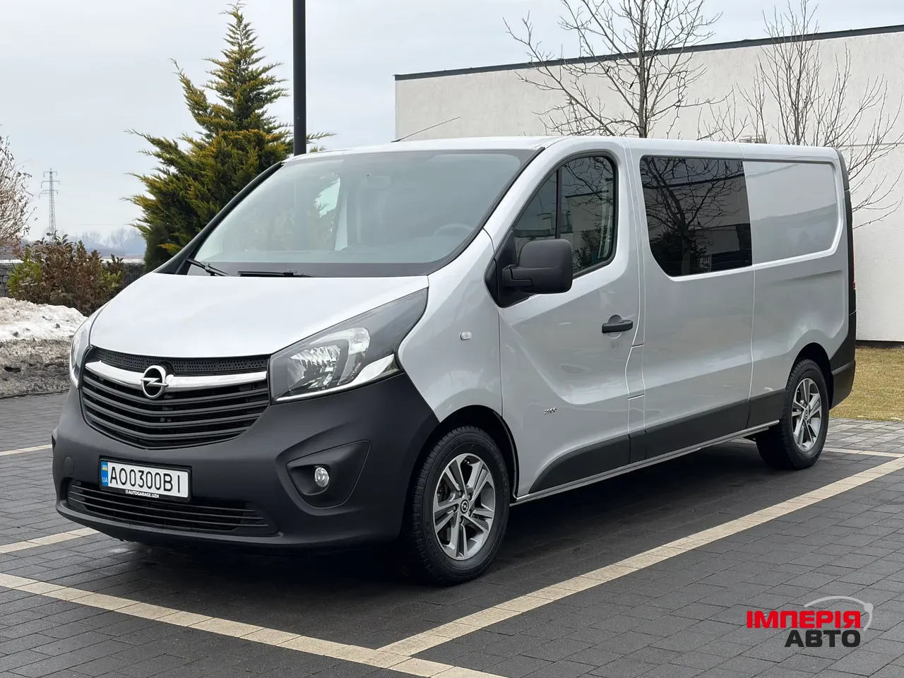 Opel Vivaro - фото 3