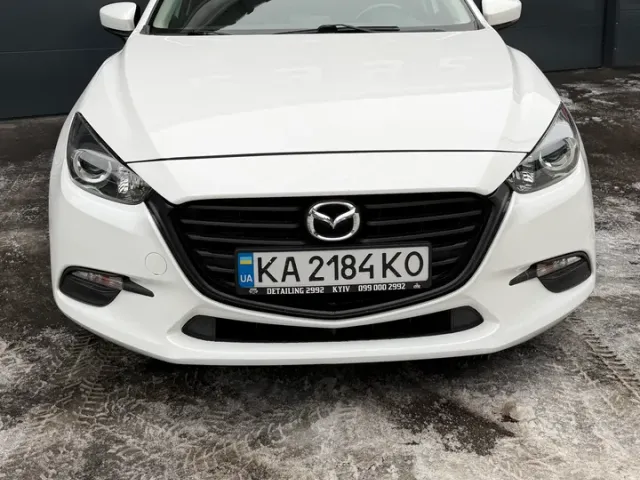 Mazda 3 - фото 3