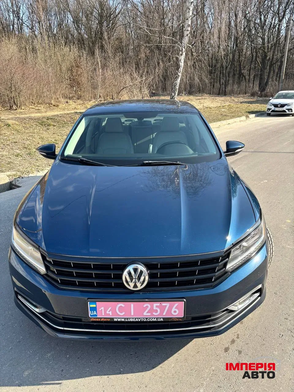 Volkswagen Passat - фото 5