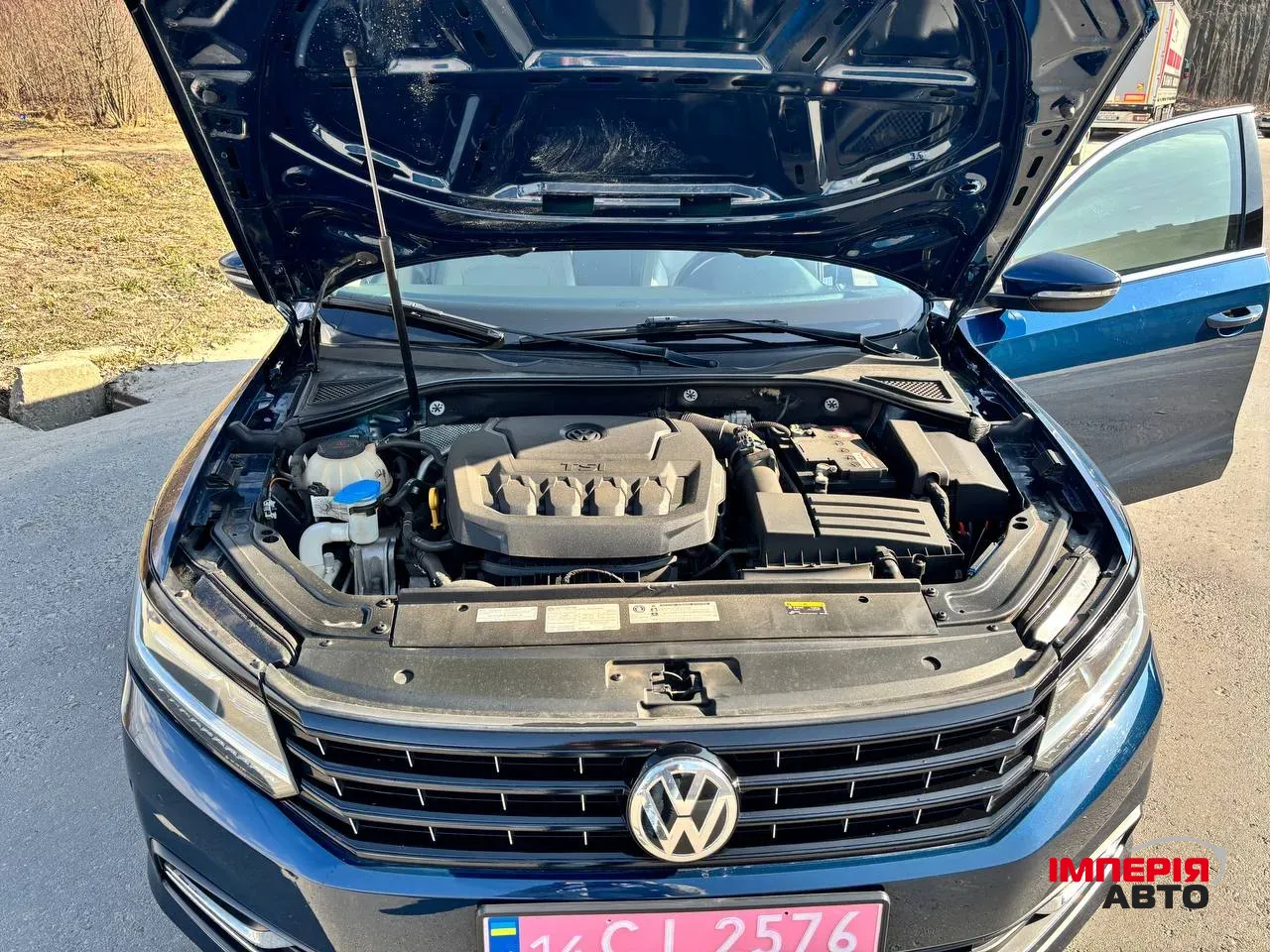 Volkswagen Passat - фото 13