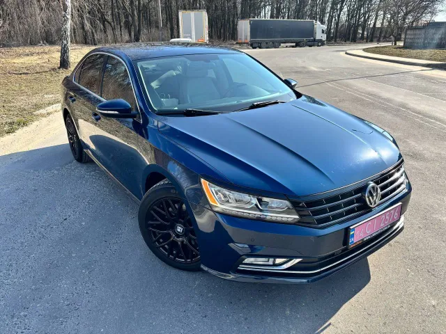 Volkswagen Passat - фото 1