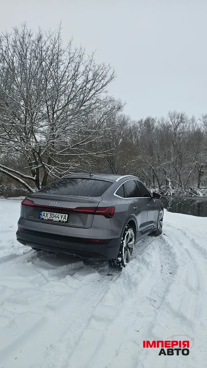 Audi e-tron Sportback - фото 4