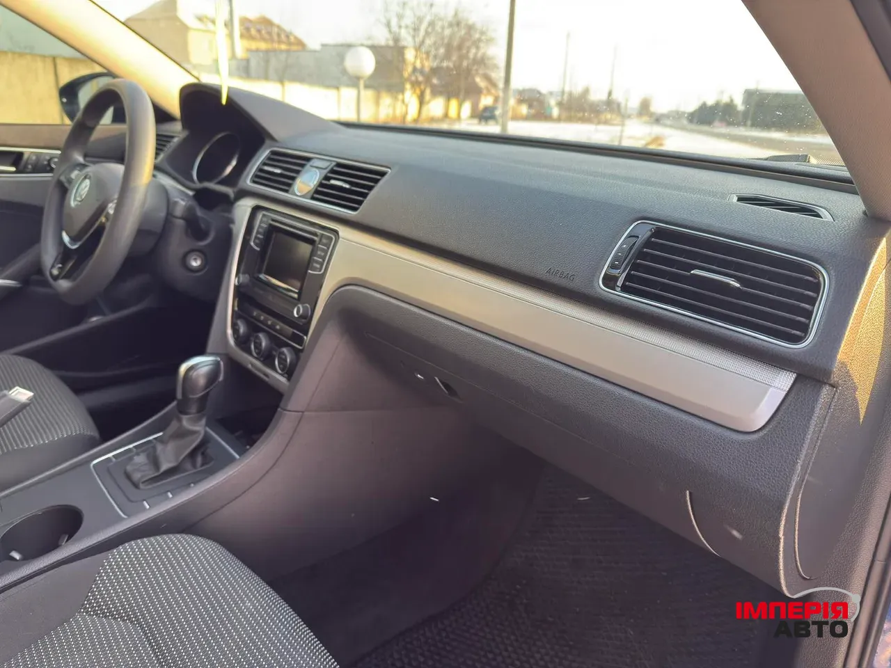 Volkswagen Passat - фото 11