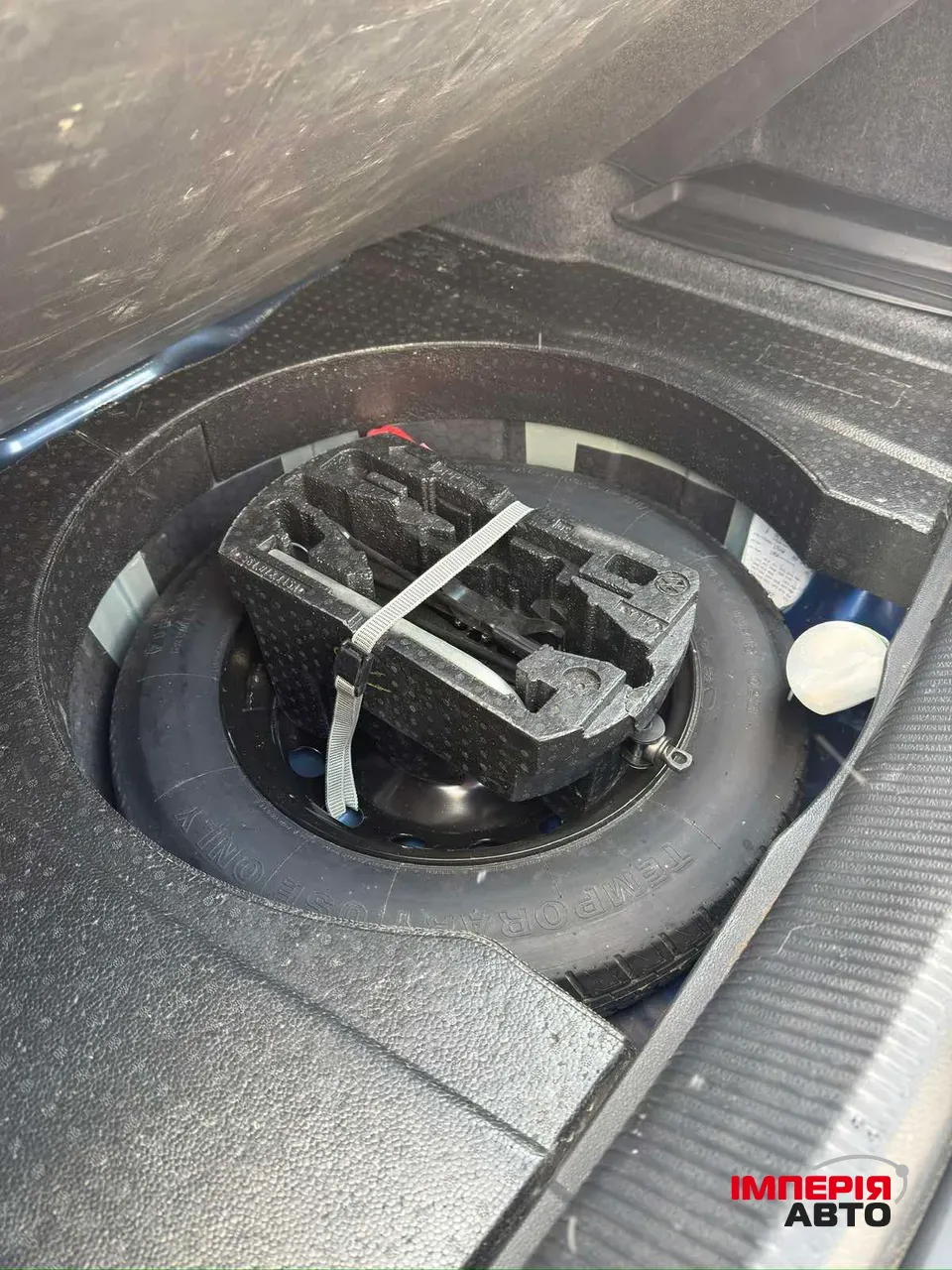 Volkswagen Passat - фото 17